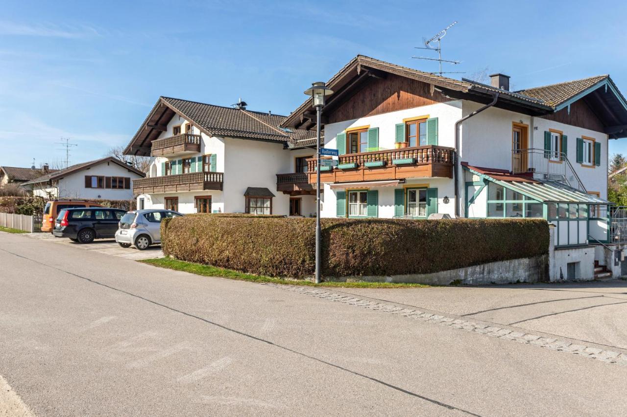 Apartamento 2 Haus Reichl Gstadt am Chiemsee Exterior foto